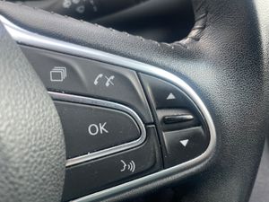 Renault Kadjar 2016 , top spec - Image 4