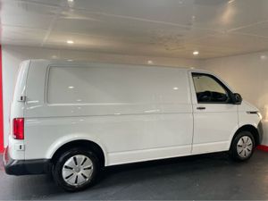 Volkswagen Transporter 28 PVL TDI 110HP M T6 MANUA - Image 4