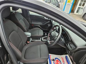Ford Focus St-line 5D 1.0t 125 S6.2 M6 FW - Image 4