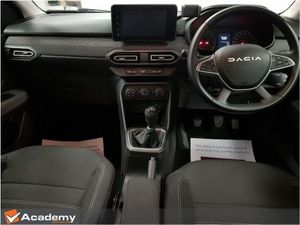 Dacia Sandero Expression TCE 90 5SP NBI 5DR - Image 2