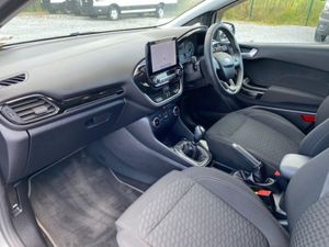 Ford Fiesta Titanium 5DR 1.0t 100 S6 S6.2 M6 4 - Image 3