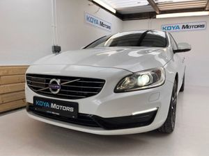 Volvo V60 2.0 D4 SE Luxury Diesel 190BHP Automati - Image 4