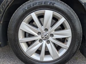 Volkswagen Passat 1.6 TDI COMFORTLINE - Image 3