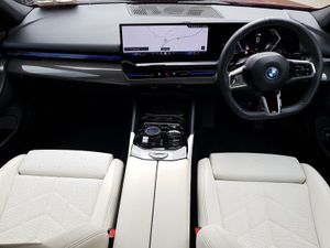 BMW 5 Series 530e M Sport - Image 4