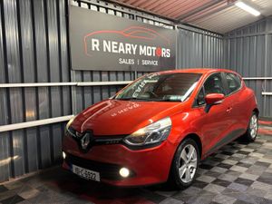 2015 Renault Clio 1.1 Petrol Manual DYNAMIQUE NAV - Image 4