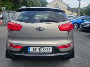 Kia Sportage 2014 1.7 EX - Image 4