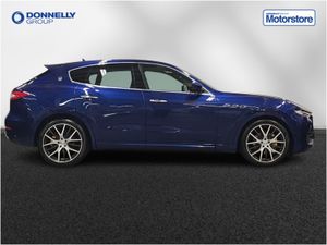Maserati Levante Diesel Estate - Image 4