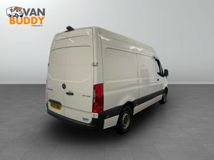 Mercedes-Benz Sprinter 2.0 317 CDI Progressive RWD - Image 3