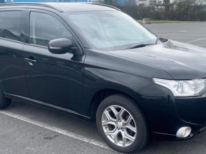 🔵 Mitsubishi Outlander 2.0 GX3H PHEV 160 BHP 4WD - Image 3