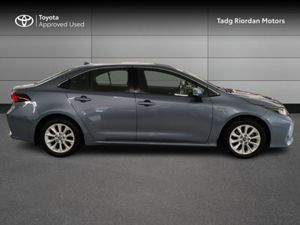Toyota Corolla HYBRID LUNA SAL - Image 3