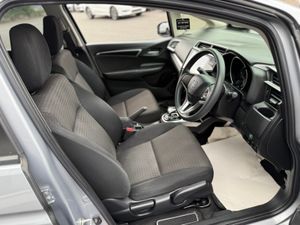 2019 Honda Fit 1.5 Hybrid Auto, 44k Miles only - Image 3