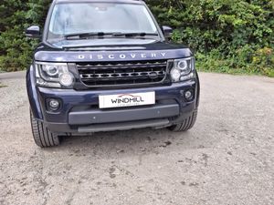 LAND ROVER DISCOVERY 3.0 SDV6 SE 5DR 2015(15) - Image 4