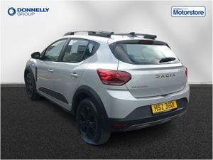 Dacia Sandero Stepway Hatchback Extreme - Image 3