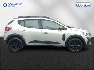 Dacia Sandero Stepway Hatchback Extreme - Image 4