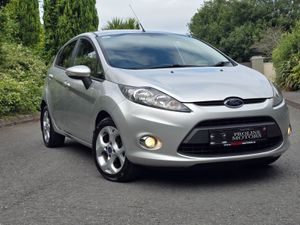 FORD FIESTA 1.25 ZETEC LIKE NEW - Image 3