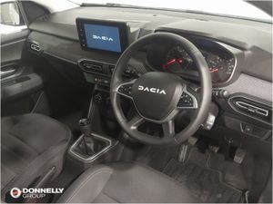Dacia Sandero Hatchback Expression - Image 4