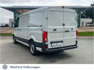 Volkswagen Crafter 30 Highline MWB 2.0tdi 140HP M - Image 4