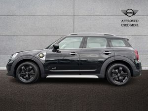 MINI COUNTRYMAN Cooper S E Classic - Image 3