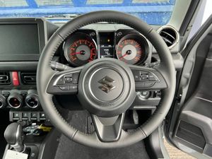 Suzuki Jimny 660cc AWD AUTO // DELIVERY MILEAGE - - Image 4