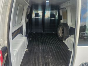 Volkswagen Caddy PVM TDI 102HP M5F 5DR - Image 3