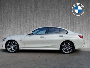 BMW 3 Series 330e M Sport Saloon - Image 4