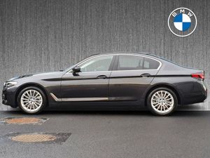 BMW 5 Series 520d SE Saloon - Image 4