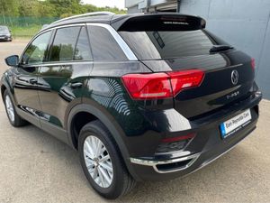 Volkswagen T-Roc Design 1.0 TSI 110HP Low Kms  Le - Image 4