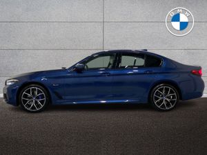 BMW 5 Series 530e M Sport Saloon - Image 4