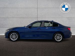 BMW 3 Series 318d SE Saloon - Image 4