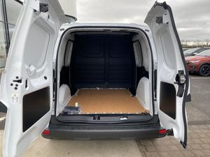 Renault Kangoo 1.5dci 95 Bhp (only 18290 Kms) - Image 3