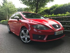 SEAT Leon 2.0 TDI 200Bhp FR Edition - Image 4