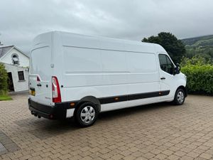 2023 Renault Master Fwd Lm35dci 180BHP NO-VAT!!! - Image 4
