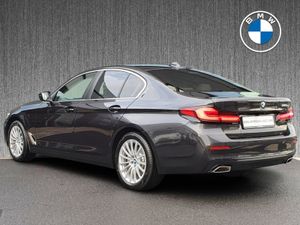 BMW 5 Series 520d SE Saloon - Image 3