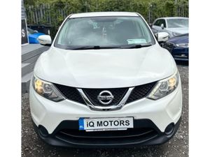 Nissan Qashqai 1.2 DIG-T VISIA 115PS 5DR - Image 2