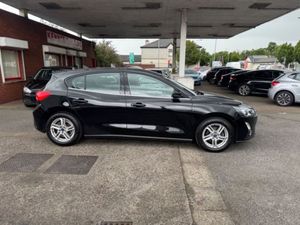 Ford Focus Zetec Edition 1.5td120 M6 4DR - Image 2