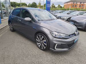 VOLKSWAGEN GOLF 1.4 GTE ADVANCE DSG - Image 3