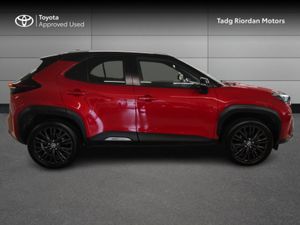 Toyota Yaris Cross ADVENTURE FWD - Image 3