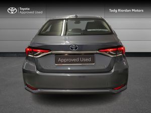 Toyota Corolla HYBRID LUNA SAL - Image 4