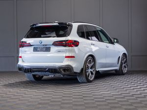 2024 BMW X5 X-Drive 50e M-Sport - Image 3