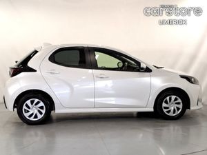 Toyota Yaris 1.0 PET Auto - Image 2