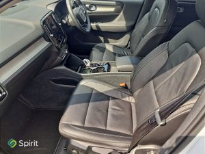 Volvo XC40 T4 211hp  plug In Hybrid  Inscription - Image 4
