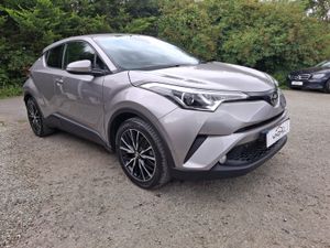 TOYOTA C-HR SOL HYBRID 4DR AUTO 2018(18) - Image 3