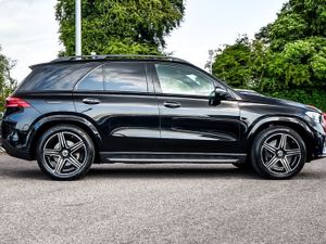 Mercedes-Benz GLE-Class 400e AMG 4matic 375bhp Ph - Image 3