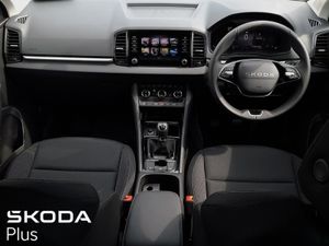 Skoda Karoq  all Black Karoq 2.0tdi 115HP - Image 2