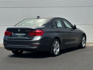 172 BMW 3-Series Automatic *2Owners - Image 4