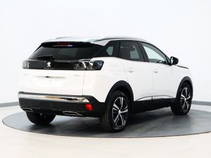 *107* 2023 Peugeot 3008 1.6 gt auto - Image 4