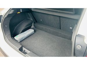 Nissan Qashqai LOW MILEAGE ONE OWNER MANUAL - Image 4
