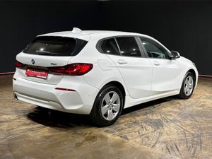 BMW 1-Series 1.5 AUTOMATIC - Image 4