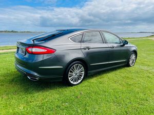 Ford Mondeo Vignale 2.0 TD 150PS 6speed / Rare Ca - Image 3