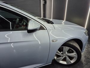 Opel Insignia Grand Sport Elite 170 170PS 5DR - Image 2